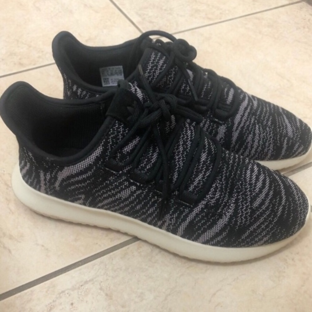 adidas black running shoes tubular tennis shoes
